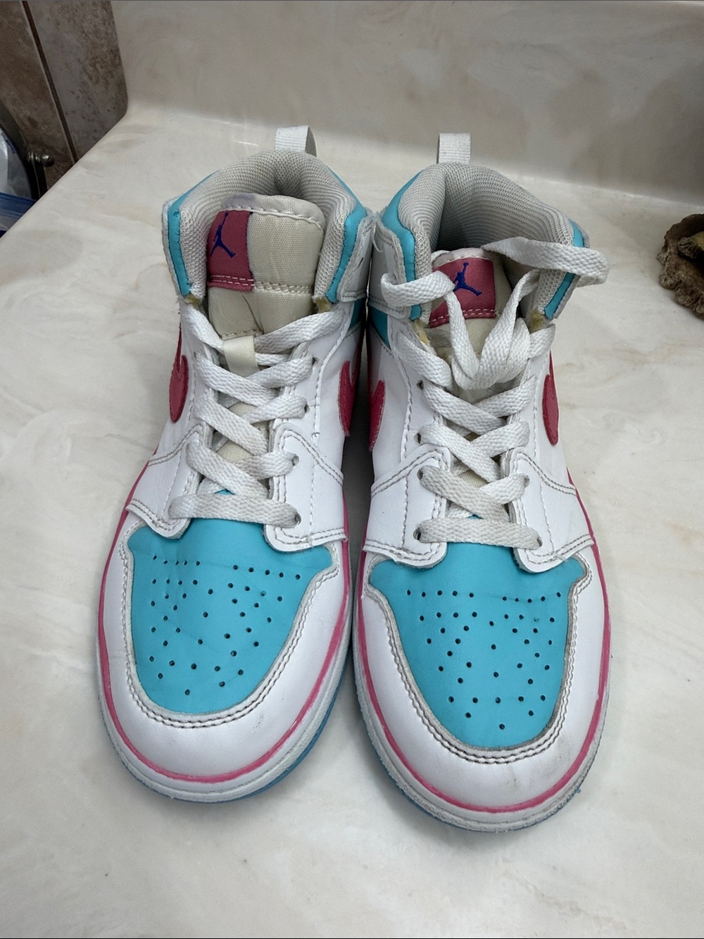 Nike Kids High-Top Sneakers in White, Turquoise & Pink